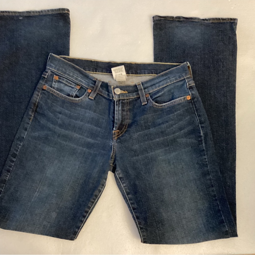 Lucky Brand Dungarees Mid Rise Flare Jeans S28 dark wash. Measurements in pics.